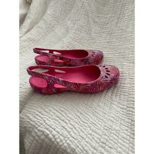 Crocs Pink Botanical Print Mary Janes Size 7